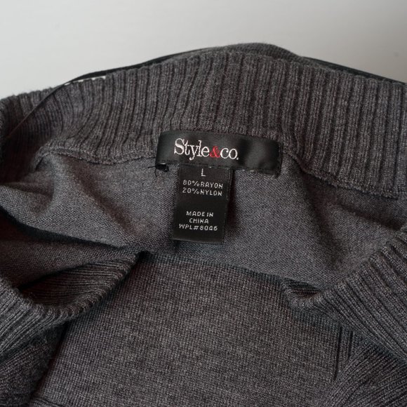 NWT Style & Co grey sweater with buckles - large - Picture 4 of 4